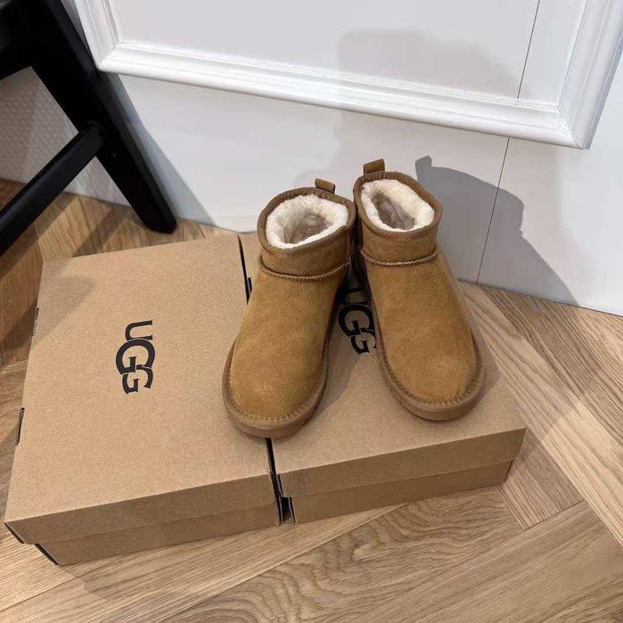 UGG Classic Mini Boots R.39