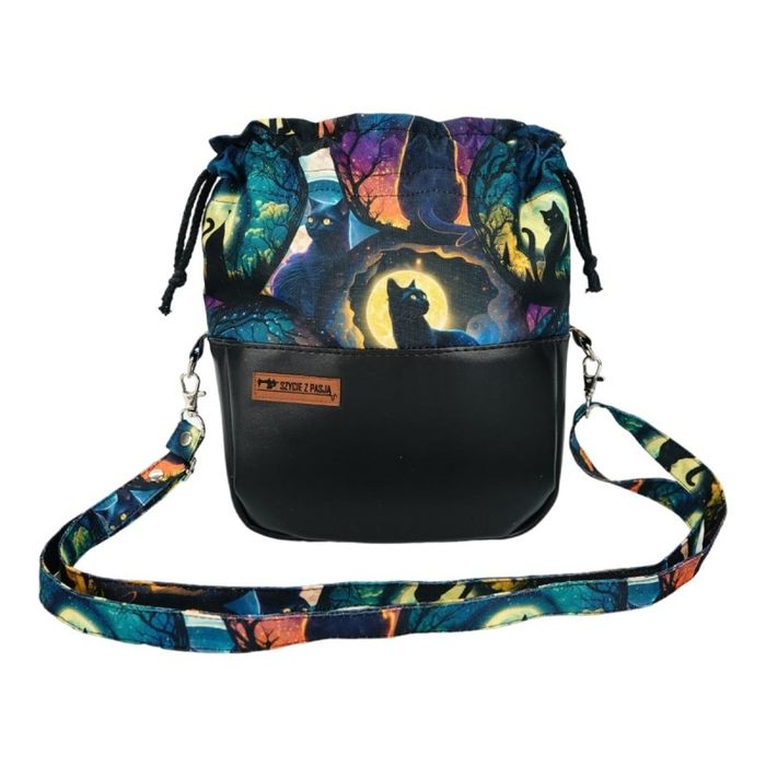 Mała Damska Torebka na ramię Czarny Kot - Czarna skóra ekologiczna