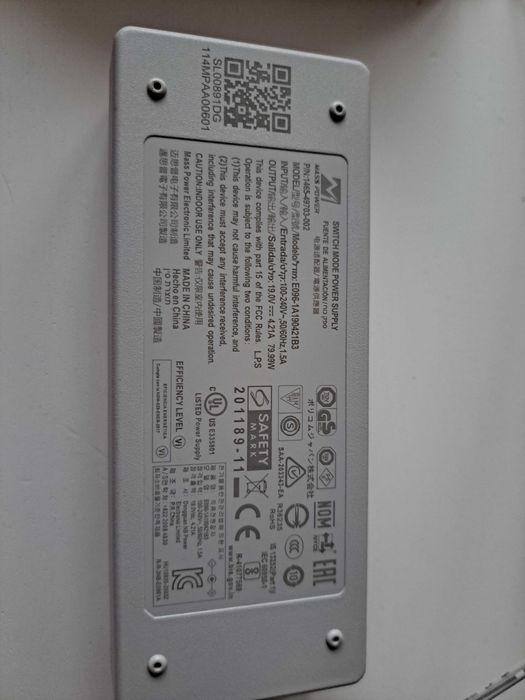 Monitor Poli studio P21