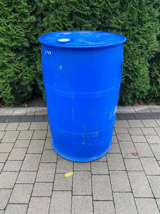 Beczka 200 litrów plastikowa