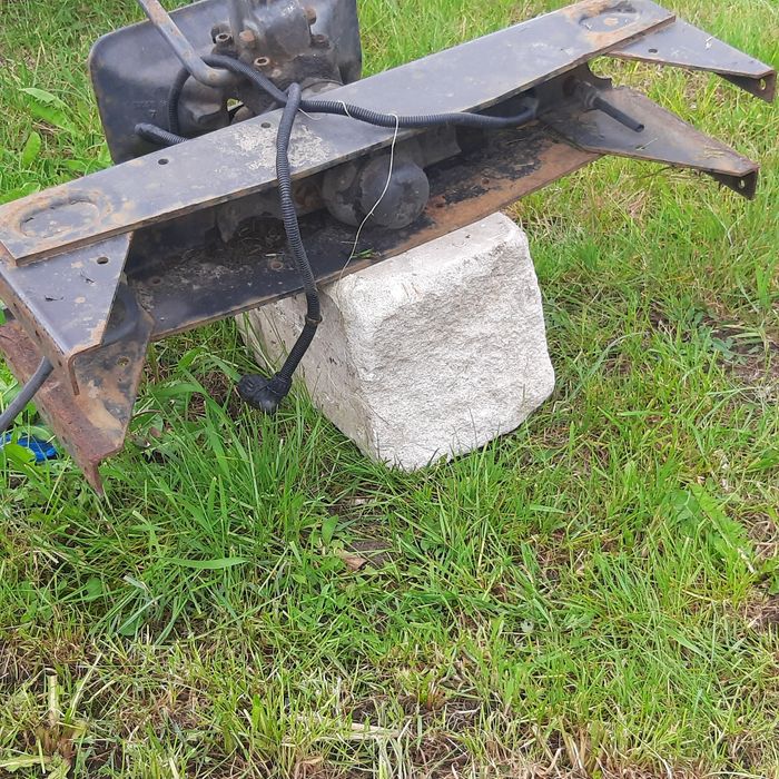 Zaczep do samochodu cieżarowego