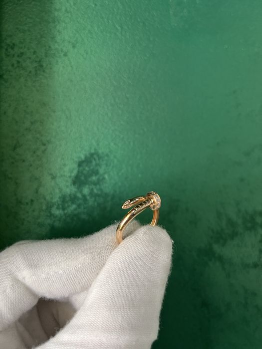 Два кілечка  гвоздика золото 585*