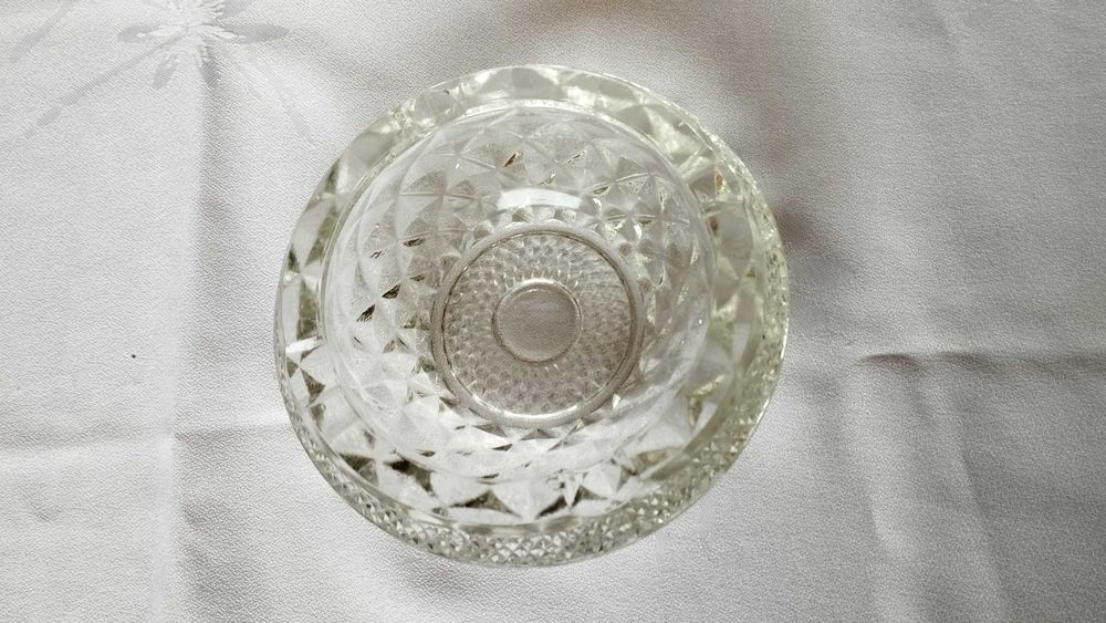 Szklana popielnica PRL