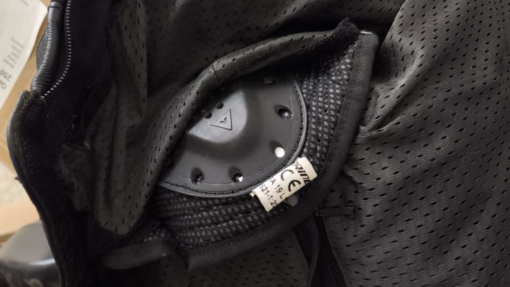 Casaco Dainese bom estado