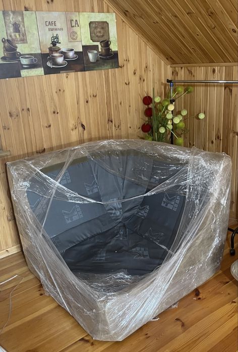 Продам шкіряний диван КЕДР з двома кріслами в комплекті