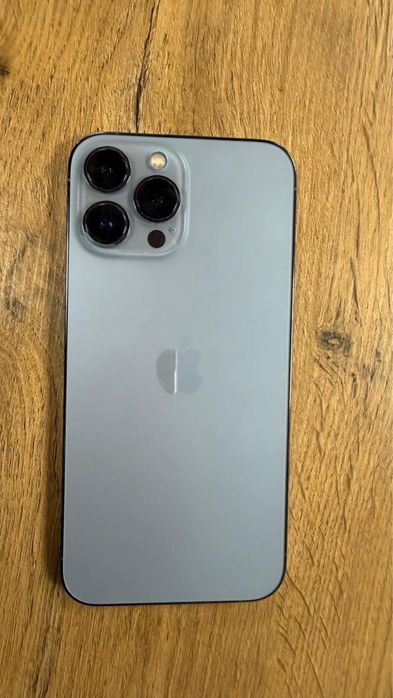 Iphone 13 pro max 1 TB  Blue