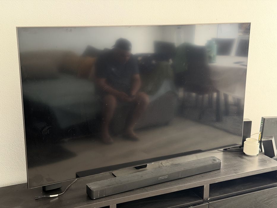 Vendo Samsung QE65Q60B (65” QLED) para pecas