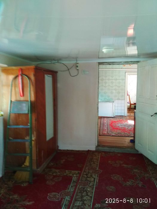 Продається будинок у селі