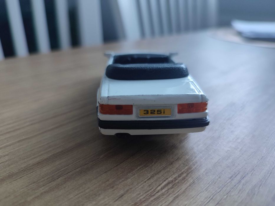 Resorak BMW 325i cabrio