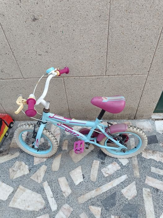 Bicicleta para as primeiras pedaladas