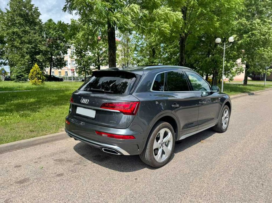 Продаю Audi Q5 2021 року