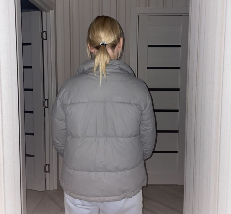 Курточка осіння жіноча reseved