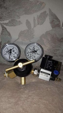 Электромагнитный клапан кран тонкой настройки дроссель система со2