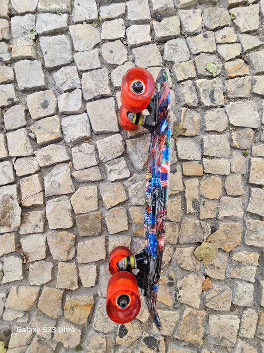 Skate.