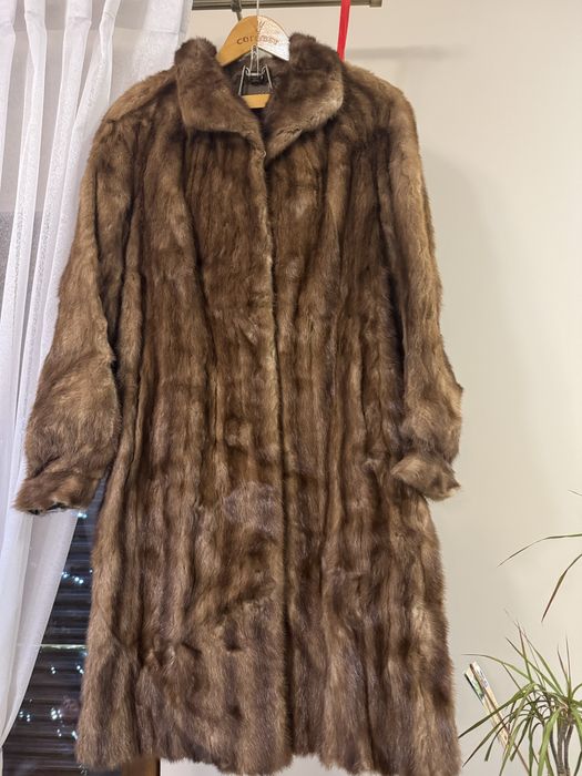 Płaszcz damski vintage – używany