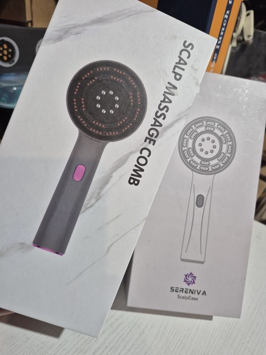 Масажер - гребінець для волосся .