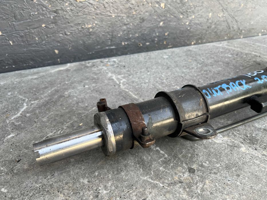 Рульова рейка Subaru Outback Legacy 4