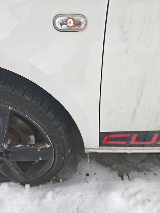 Przód przedni lewy błotnik seat ibiza 6J LB9A