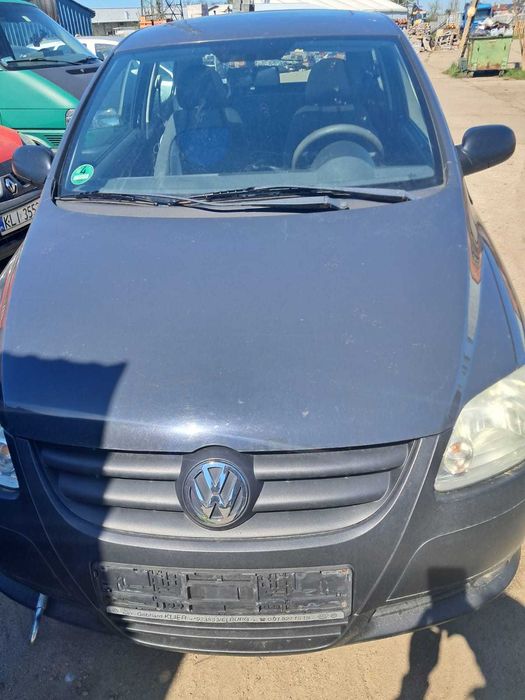 Części VW Fox 1.4 tdi silnik BNM LI7F drzwi pas klapa konsola fotele