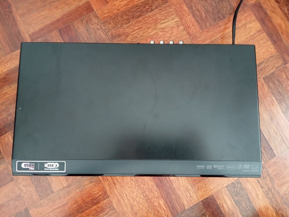 Leitor DVD / CD / USB  LG  DVX452