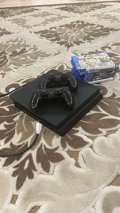 playstation 4 em otima condições