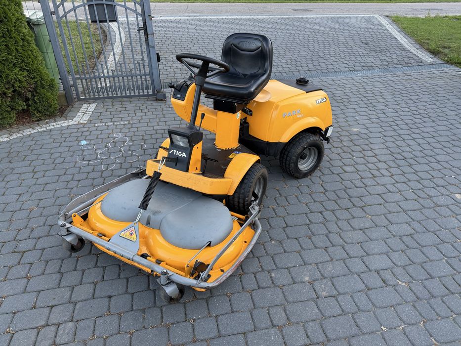 Traktorek kosiarka Stiga Park Royal V-Tvin Honda