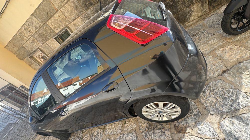 Fiat Punto 1.3 Multijet foto 2