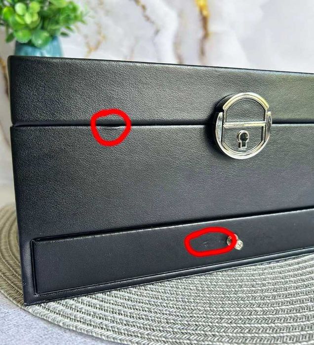 Шкатулка для прикрас на замку 22,5х17х12 см із дзеркалом УЦІНКА!