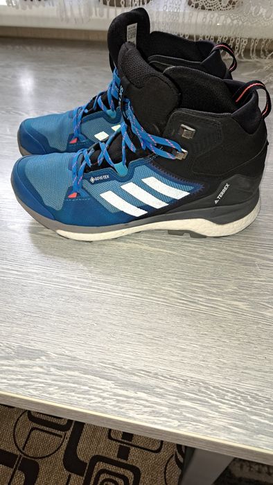 Продам трекінгові боти, ботінки, черевики Adidas TERREX оригінал