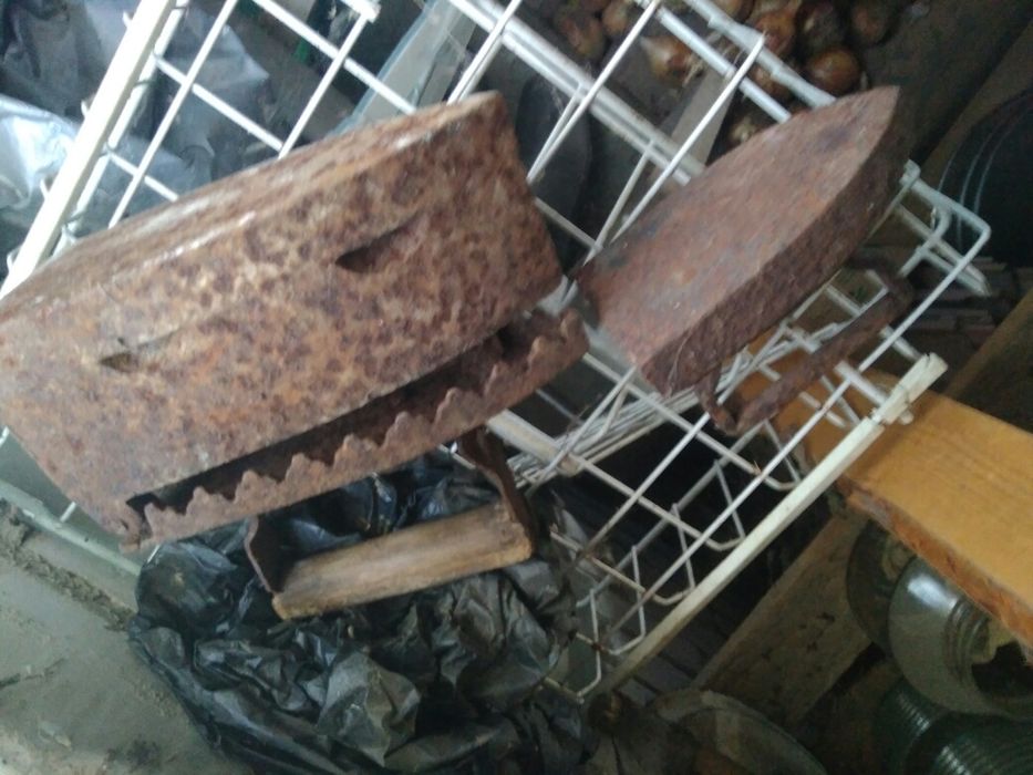 Утюг раритетний
