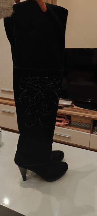 Piękne zdobione muszkieterki roz 36