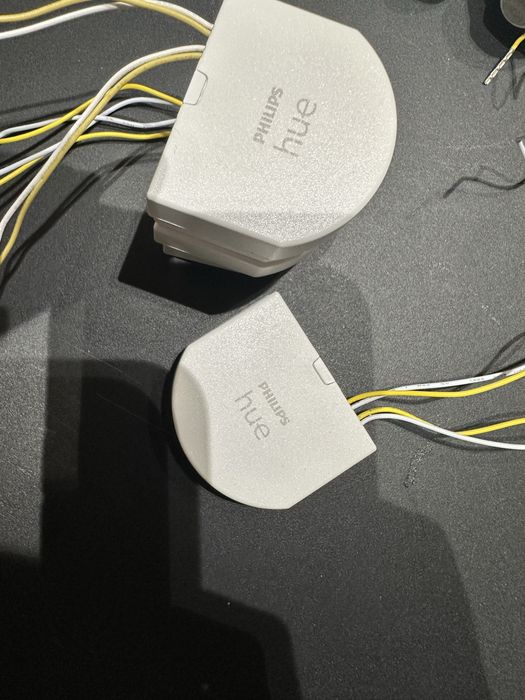 3x philips hue wall switch