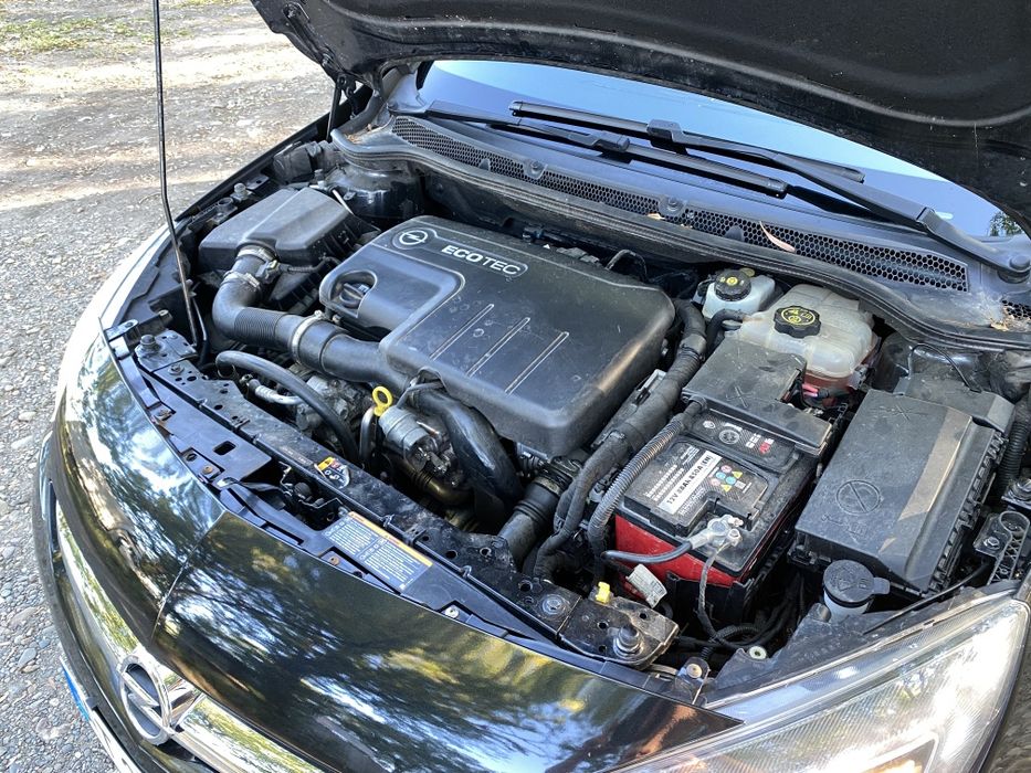 Opel Astra J 2012 року, 1.7 CDTI 136к.с