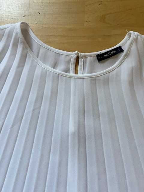 Biała, elegancka  bluzka