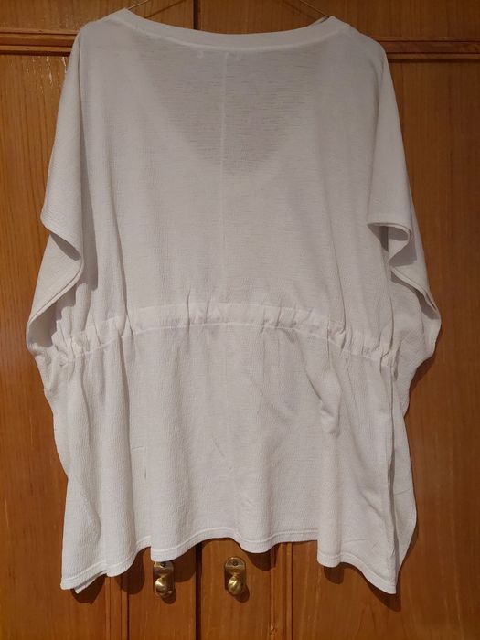 Blusa branca Pull&bear
