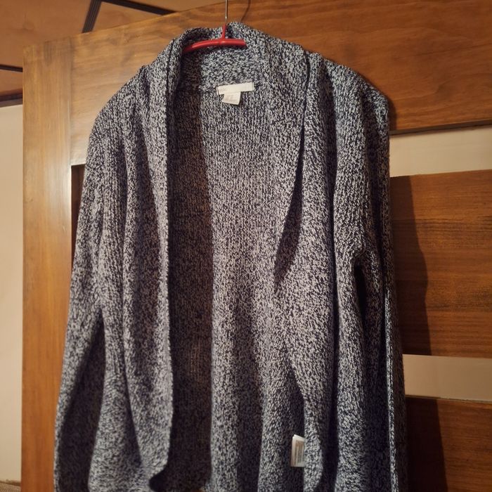 Sweterek damski H&M Basic rozm.XS stan bardzo dobry