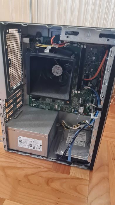 Dell Inspiron 3670 i3-8100/8GB/1000GB/Win10