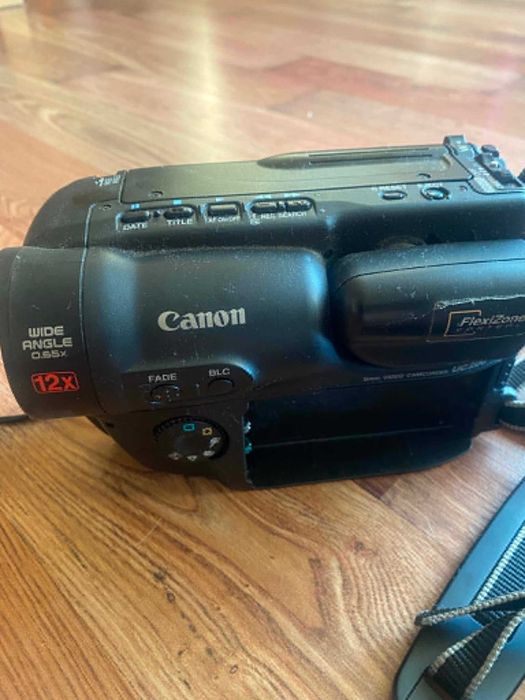 kamera Canon UC200