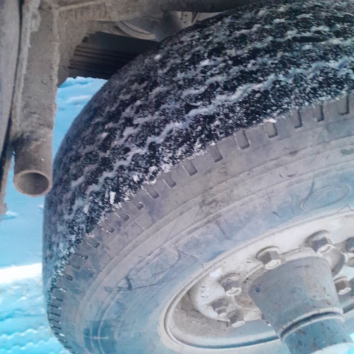 Продам грузовой прицеп трехосник