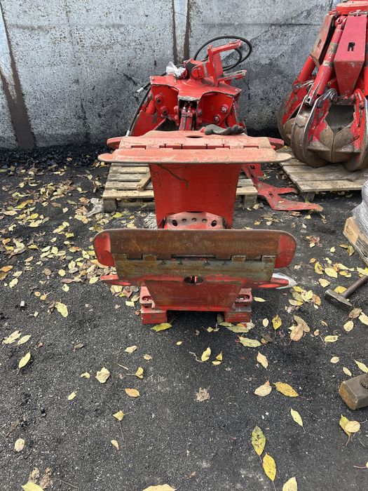 Chwytak obrotowy do bali