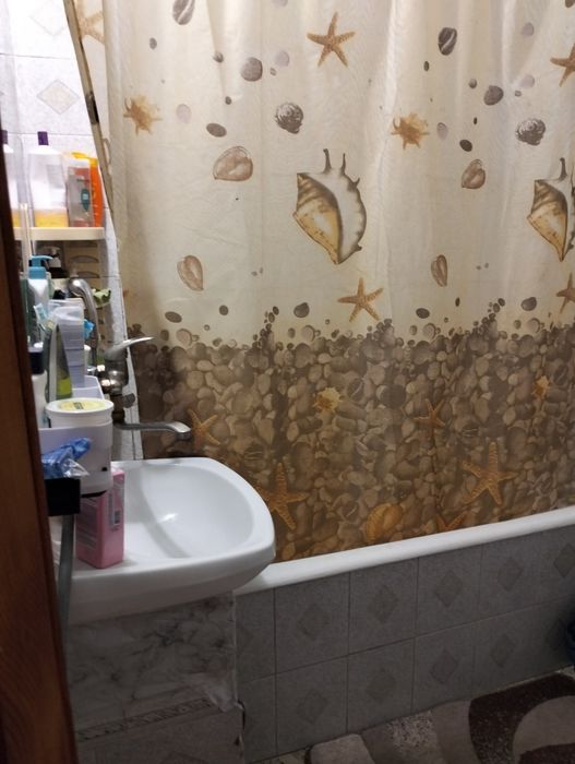 Продам 3х кімнатну квартиру.5/9 52000$