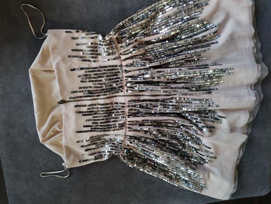 Sukienka  z cekinami Topshop