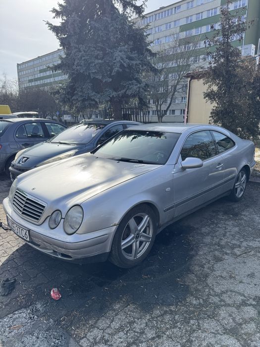 Mercedes-Benz Klasa CLK