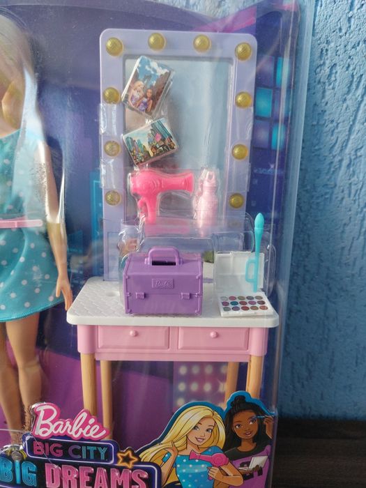 Лялька Barbie Барбі Гримерка