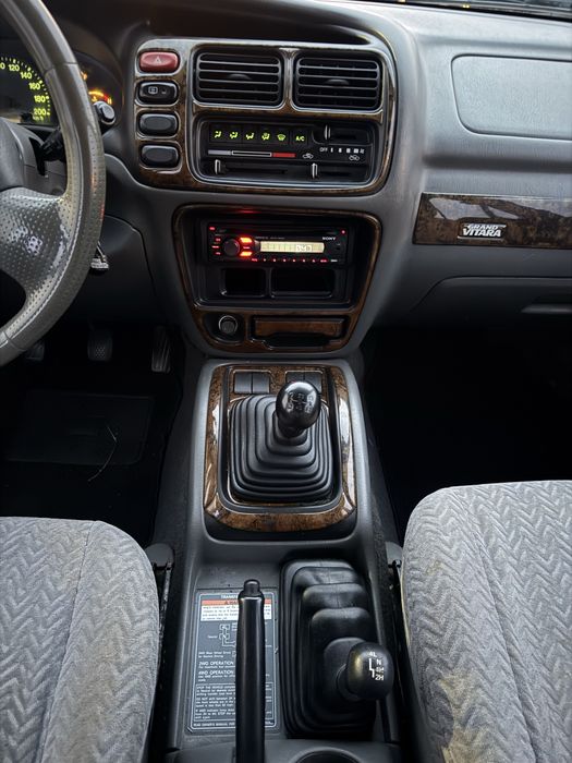 Suzuki Grand Vitara 2.0 Td 110cv - MetalTop  - Nacional
