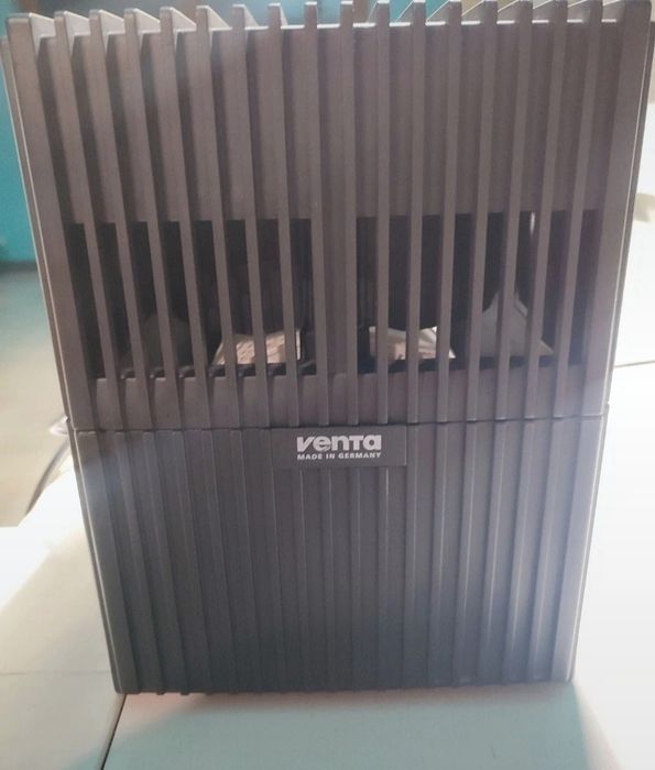 Oczyszczacz powietrza z funkcją nawilżania