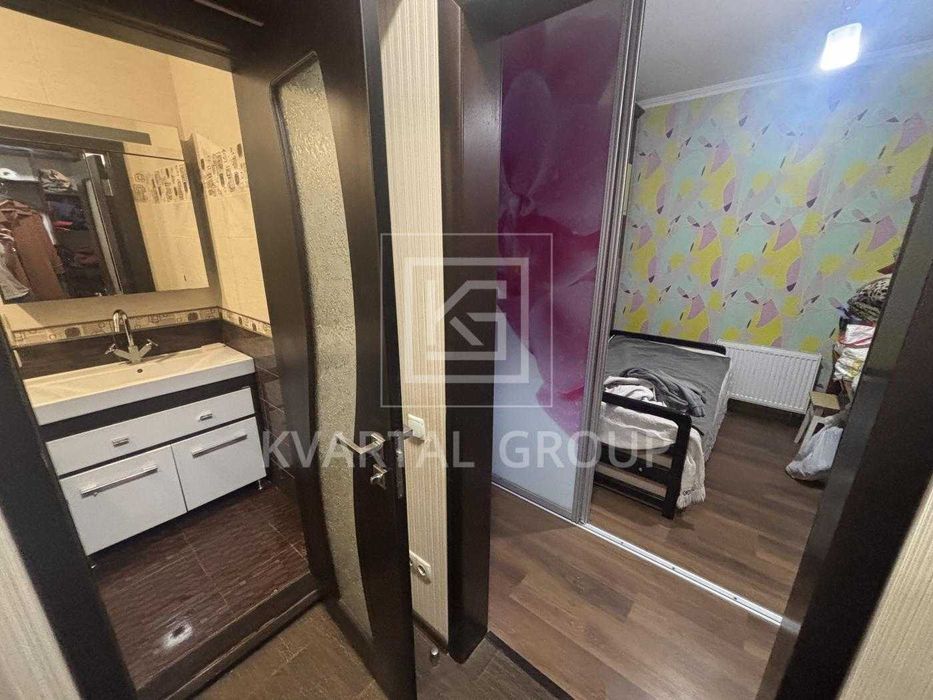 В продажу 1к квартира з РЕМОНТОМ,Газ