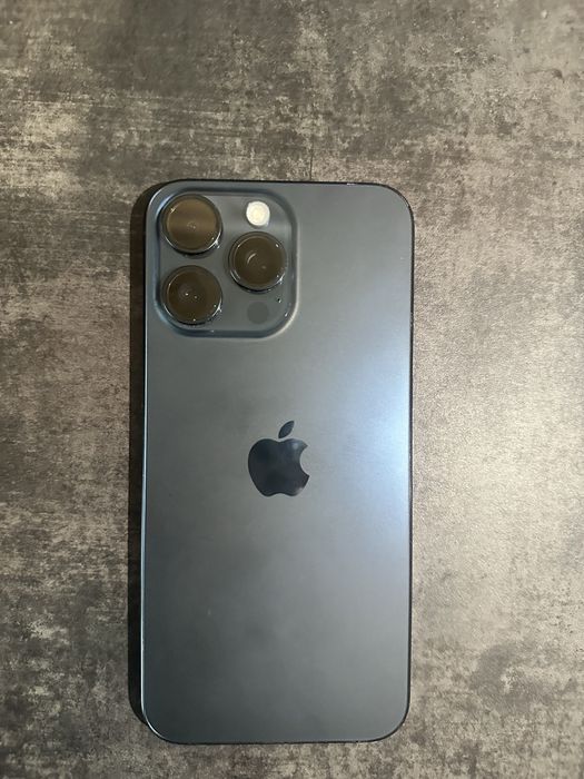 IPhone 15 pro max 256gb битий екран