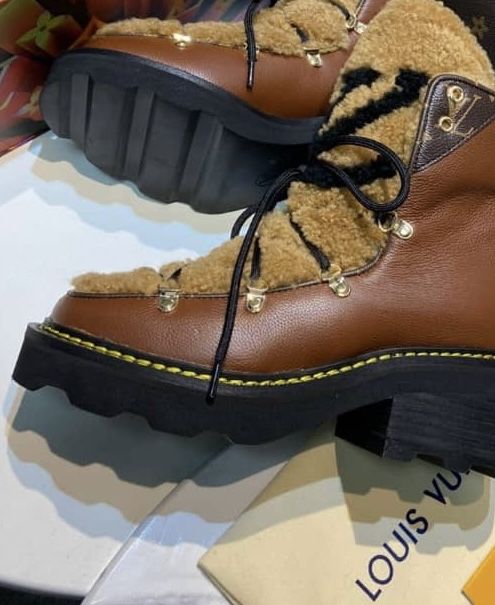 Botas Louis Vuitton Mulher 38