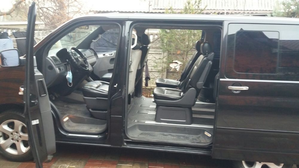 Продам Volksvagen Multivan 2005